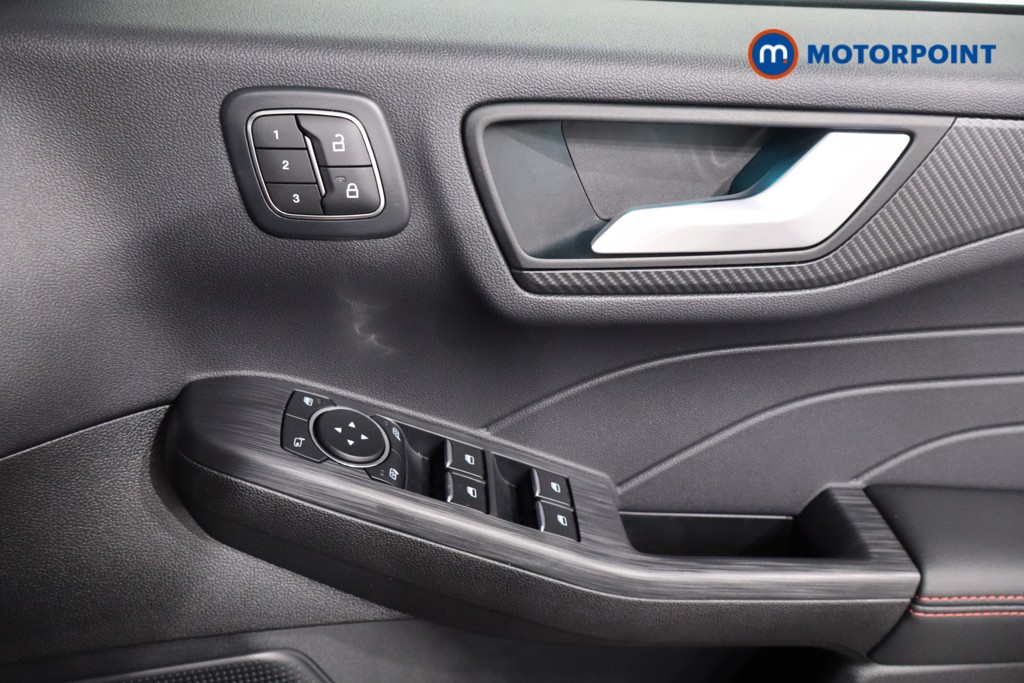 Ford Kuga St-Line Automatic Petrol Plug-In Hybrid SUV - Stock Number (1565943) - 20th supplementary image