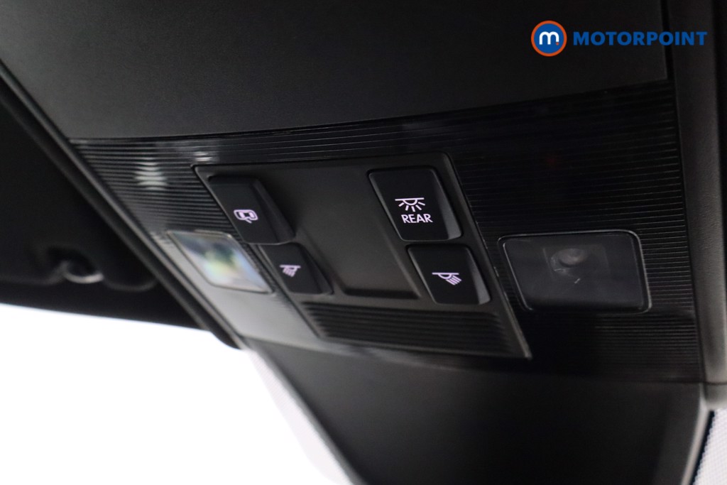 Volkswagen Tiguan R-Line Automatic Diesel SUV - Stock Number (1565992) - 18th supplementary image