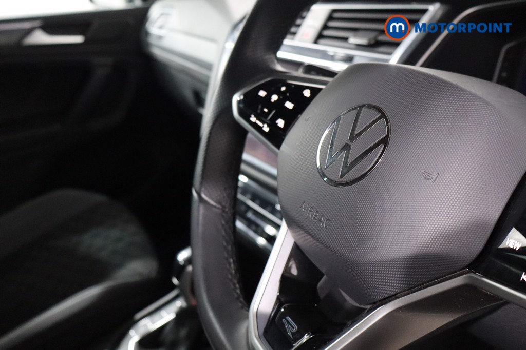 Volkswagen Tiguan R-Line Automatic Diesel SUV - Stock Number (1565992) - 25th supplementary image