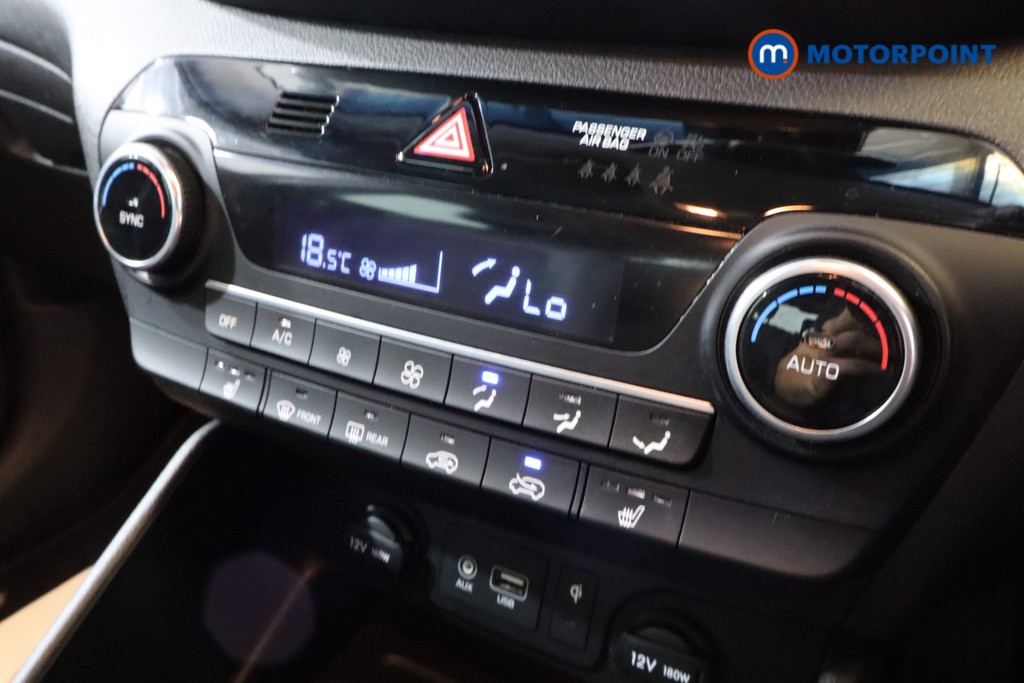 Hyundai Tucson Premium Manual Petrol SUV - Stock Number (1538869) - 10th supplementary image