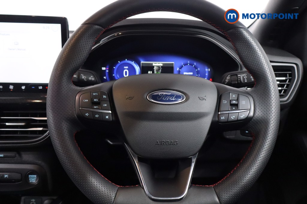 Ford Focus St-Line Vignale Manual Petrol Hatchback - Stock Number (1550882) - 6th supplementary image