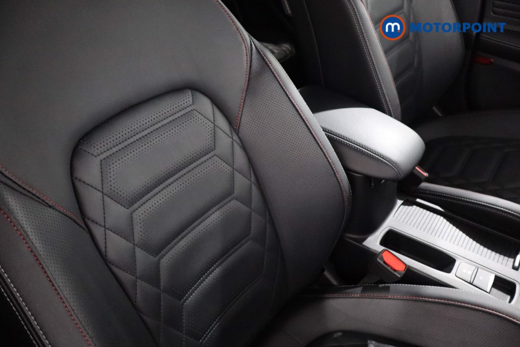 Ford Focus St-Line Vignale Manual Petrol Hatchback - Stock Number (1550882) - 23rd supplementary image