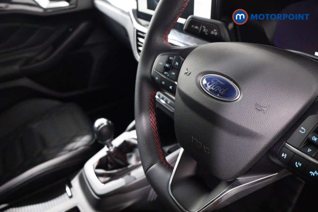 Ford Focus St-Line Vignale Manual Petrol Hatchback - Stock Number (1550882) - 24th supplementary image