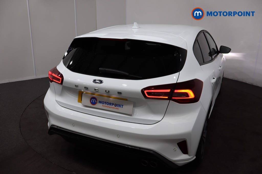 Ford Focus St-Line Vignale Manual Petrol Hatchback - Stock Number (1550882) - 29th supplementary image