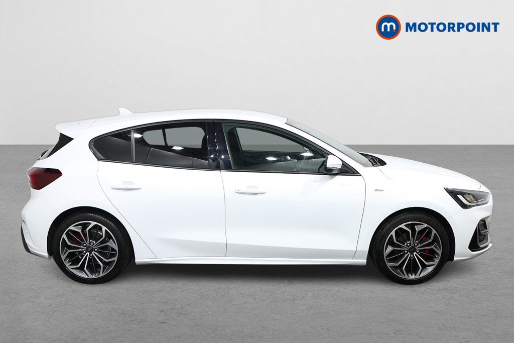 Ford Focus St-Line Vignale Manual Petrol Hatchback - Stock Number (1550882) - Drivers side