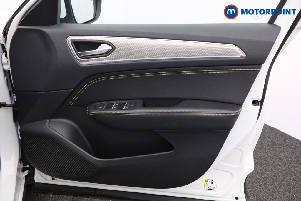 Renault Arkana Techno Automatic Petrol-Electric Hybrid SUV - Stock Number (1556626) - 11th supplementary image