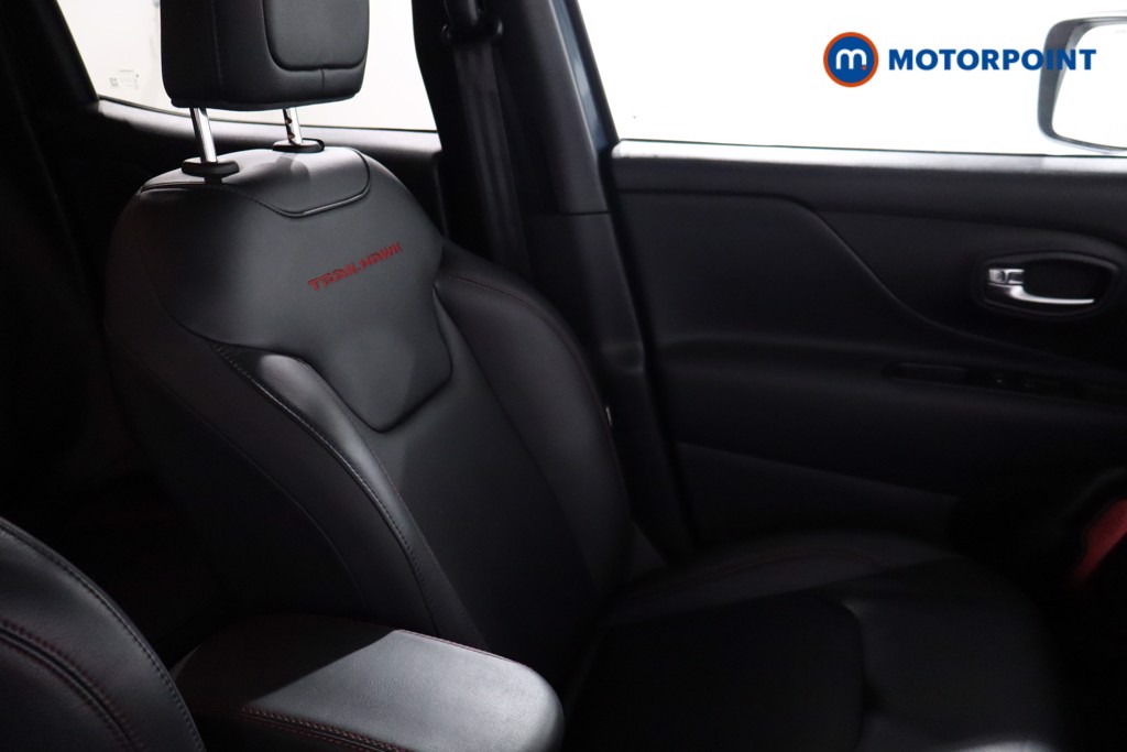 Jeep Renegade Trailhawk Automatic Petrol Plug-In Hybrid SUV - Stock Number (1557832) - 22nd supplementary image