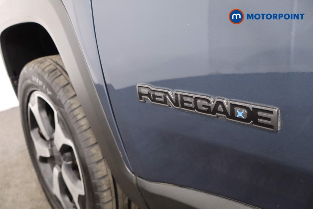 Jeep Renegade Trailhawk Automatic Petrol Plug-In Hybrid SUV - Stock Number (1557832) - 27th supplementary image