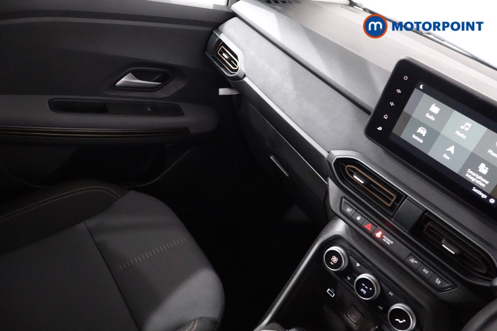 Dacia Jogger Extreme Manual Petrol People Carrier - Stock Number (1561613) - 16th supplementary image