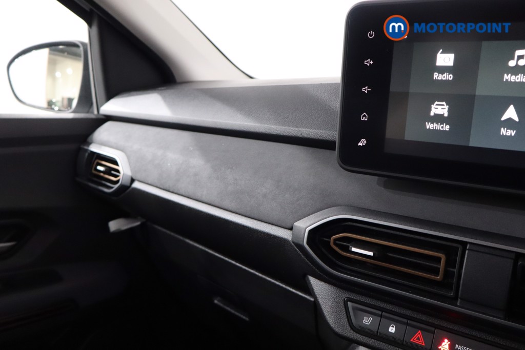 Dacia Jogger Extreme Manual Petrol People Carrier - Stock Number (1561613) - 17th supplementary image
