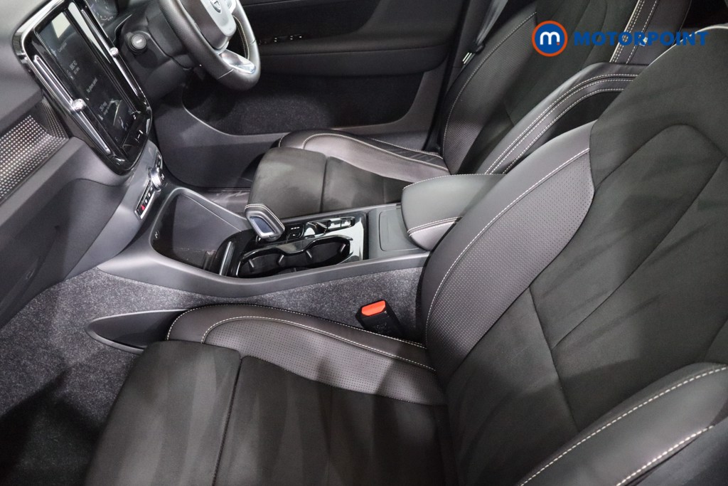 Volvo Xc40 R Design Automatic Petrol SUV - Stock Number (1562675) - 4th supplementary image