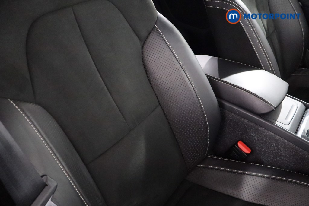 Volvo Xc40 R Design Automatic Petrol SUV - Stock Number (1562675) - 21st supplementary image