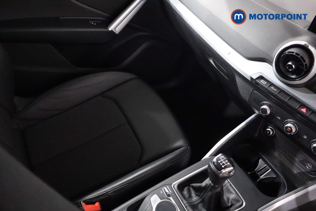 Audi Q2 Black Edition Manual Petrol SUV - Stock Number (1563463) - 16th supplementary image