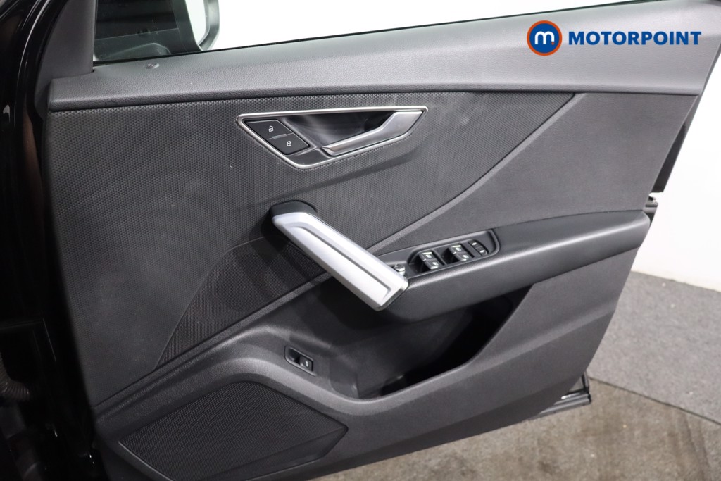 Audi Q2 Black Edition Manual Petrol SUV - Stock Number (1563463) - 21st supplementary image