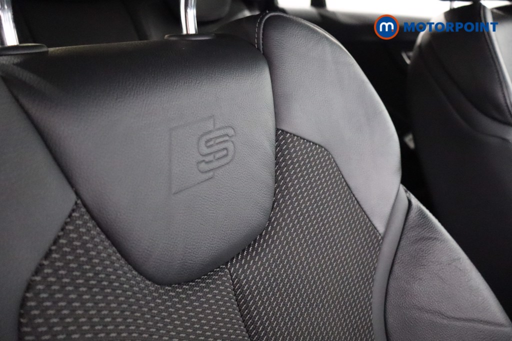 Audi Q2 Black Edition Manual Petrol SUV - Stock Number (1563463) - 25th supplementary image