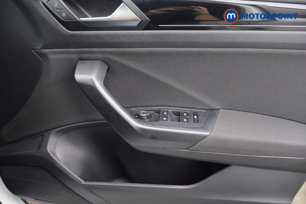 Volkswagen T-Roc Black Edition Automatic Petrol SUV - Stock Number (1550841) - 8th supplementary image