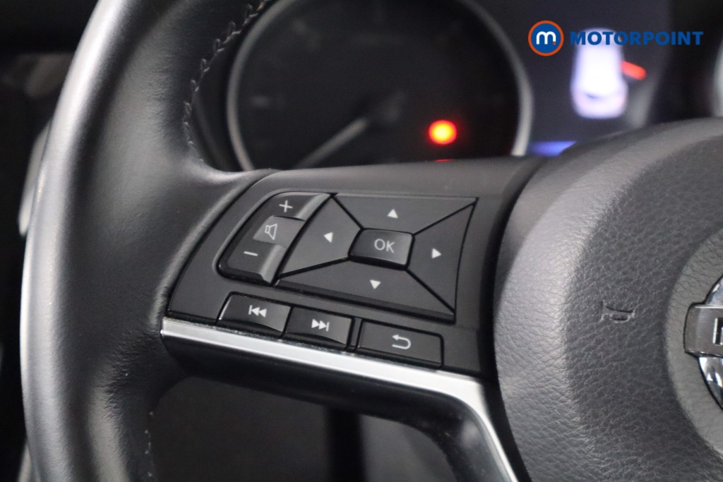 Nissan Qashqai Acenta Premium Manual Diesel SUV - Stock Number (1554557) - 7th supplementary image