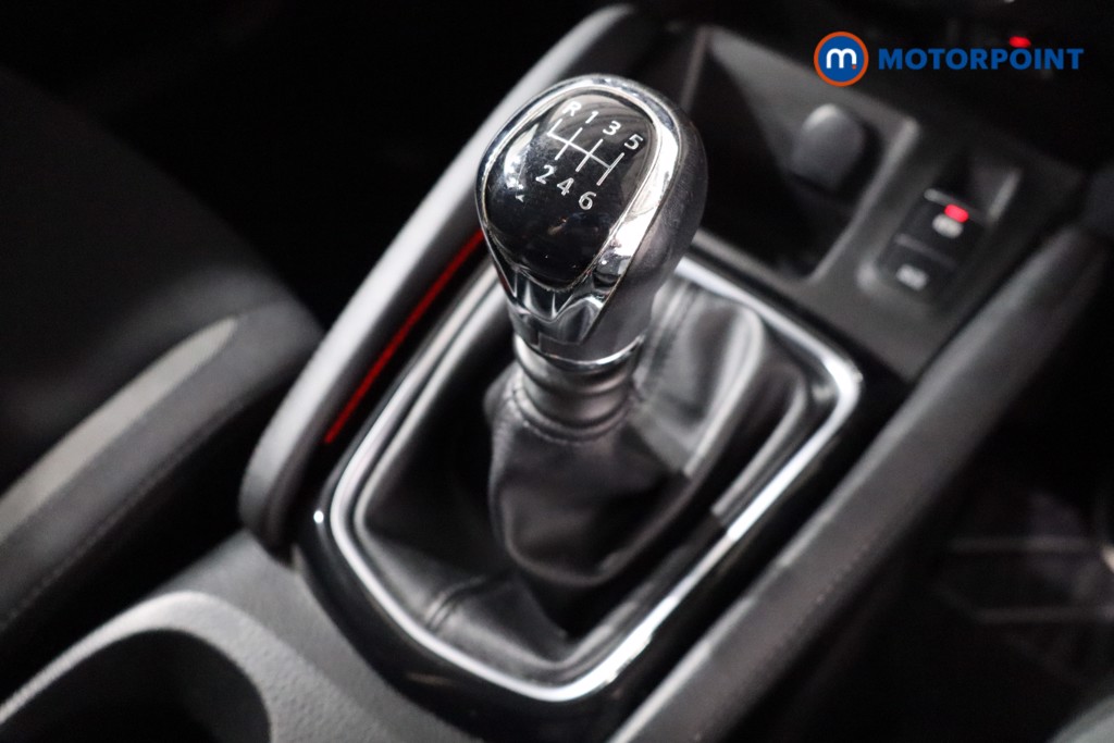 Nissan Qashqai Acenta Premium Manual Diesel SUV - Stock Number (1554557) - 14th supplementary image