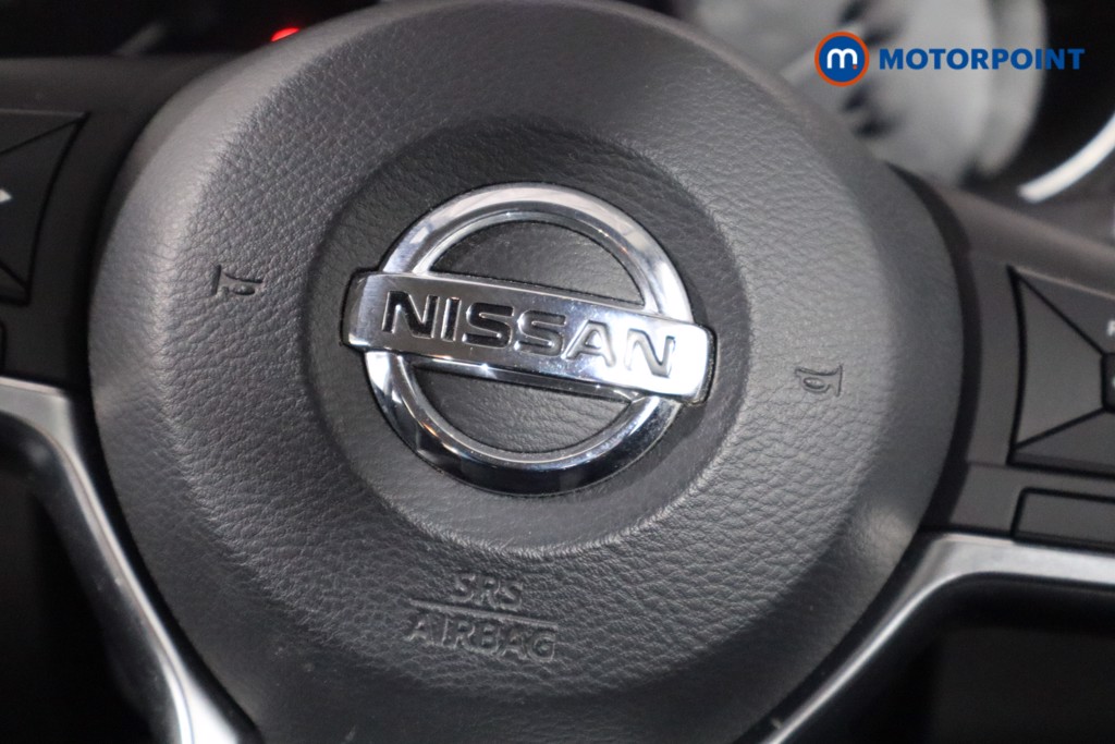 Nissan Qashqai Acenta Premium Manual Diesel SUV - Stock Number (1554557) - 17th supplementary image