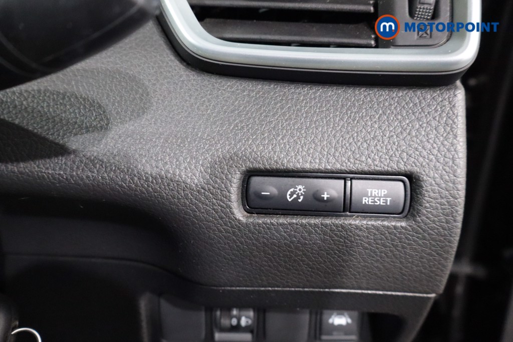 Nissan Qashqai Acenta Premium Manual Diesel SUV - Stock Number (1554557) - 20th supplementary image