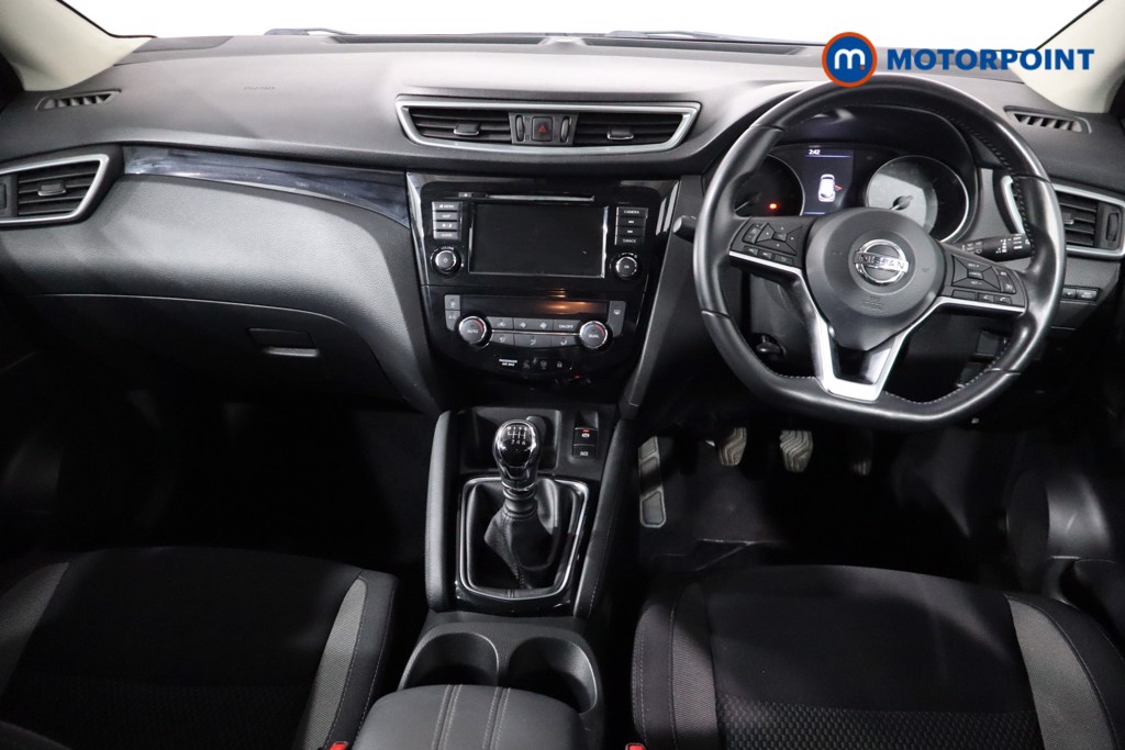 Nissan Qashqai Acenta Premium Manual Diesel SUV - Stock Number (1554557) - 1st supplementary image