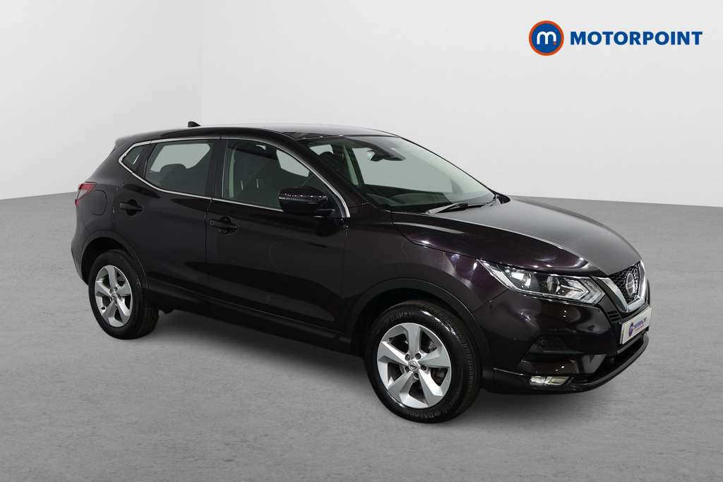 Nissan Qashqai Acenta Premium Manual Diesel SUV - Stock Number (1554557) - Drivers side front corner