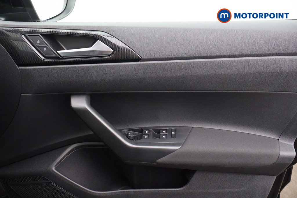Volkswagen Taigo Life Manual Petrol SUV - Stock Number (1554854) - 8th supplementary image