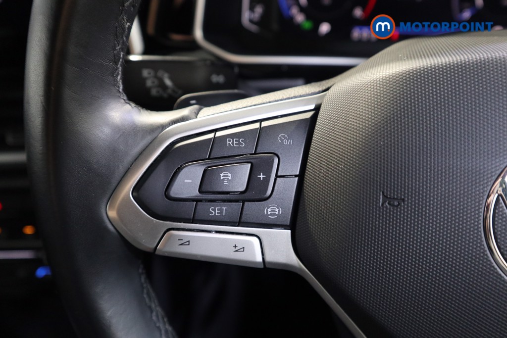 Volkswagen T-Roc R-Line Automatic Petrol SUV - Stock Number (1554928) - 3rd supplementary image
