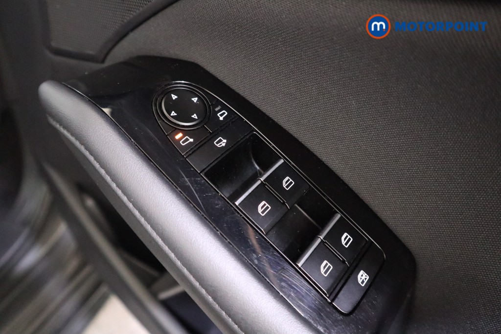 Mazda 3 Sport Lux Manual Petrol-Electric Hybrid Hatchback - Stock Number (1555067) - 12th supplementary image