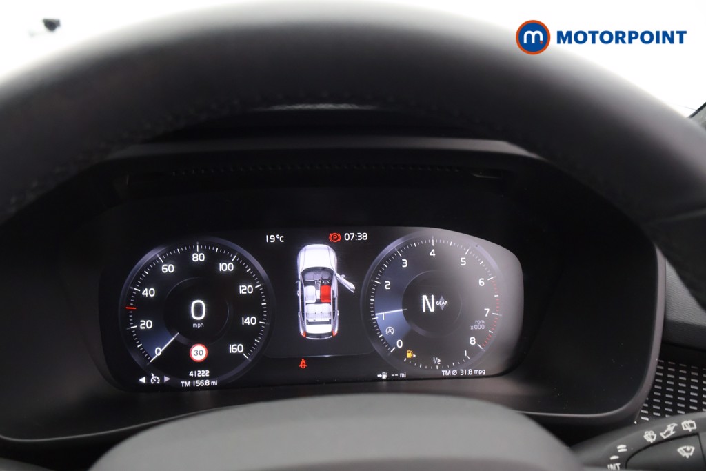 Volvo Xc40 R Design Manual Petrol SUV - Stock Number (1555075) - 4th supplementary image