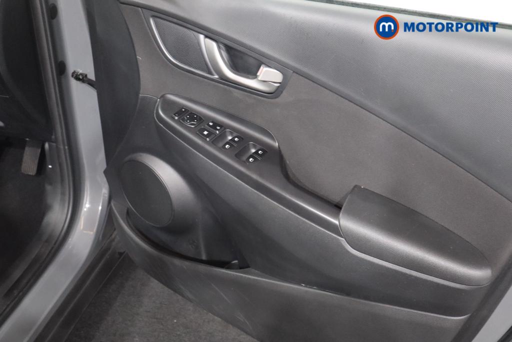 Hyundai Kona SE Manual Petrol SUV - Stock Number (1556041) - 8th supplementary image