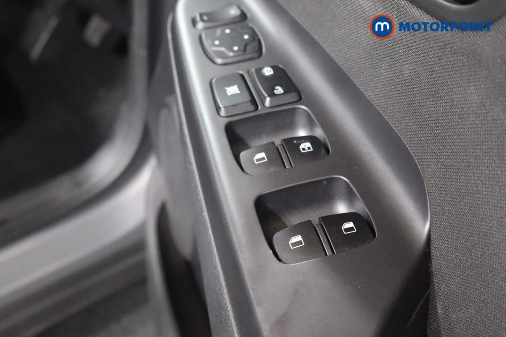 Hyundai Kona SE Manual Petrol SUV - Stock Number (1556041) - 9th supplementary image