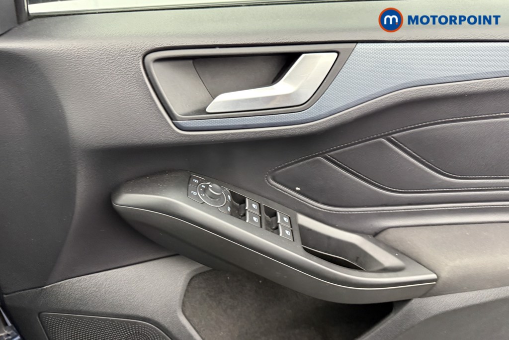 Ford Focus Active Manual Petrol Hatchback - Stock Number (1556509) - 15th supplementary image