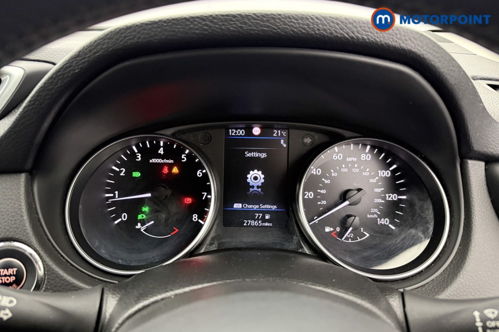 Nissan Qashqai N-Connecta Manual Petrol SUV - Stock Number (1556581) - 5th supplementary image