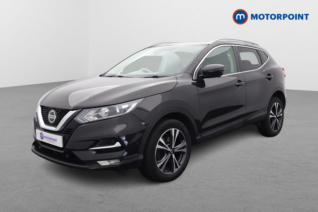 Nissan Qashqai N-Connecta Manual Petrol SUV - Stock Number (1556581) - Passenger side front corner