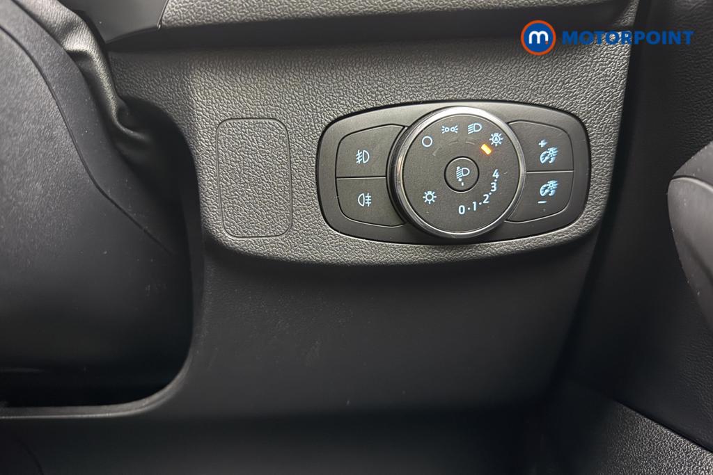 Ford Focus St-Line Edition Manual Petrol-Electric Hybrid Hatchback - Stock Number (1558482) - 17th supplementary image