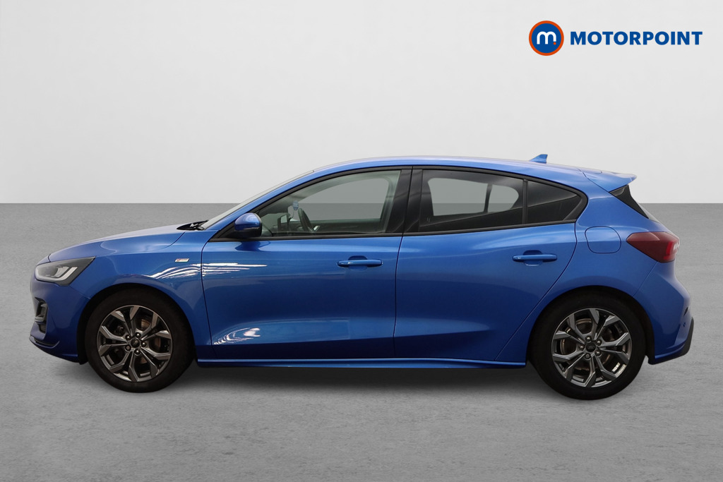 Ford Focus St-Line Edition Manual Petrol-Electric Hybrid Hatchback - Stock Number (1558482) - Passenger side