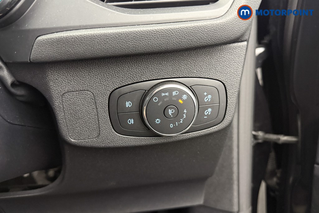 Ford Focus St-Line Edition Manual Petrol-Electric Hybrid Hatchback - Stock Number (1558594) - 14th supplementary image