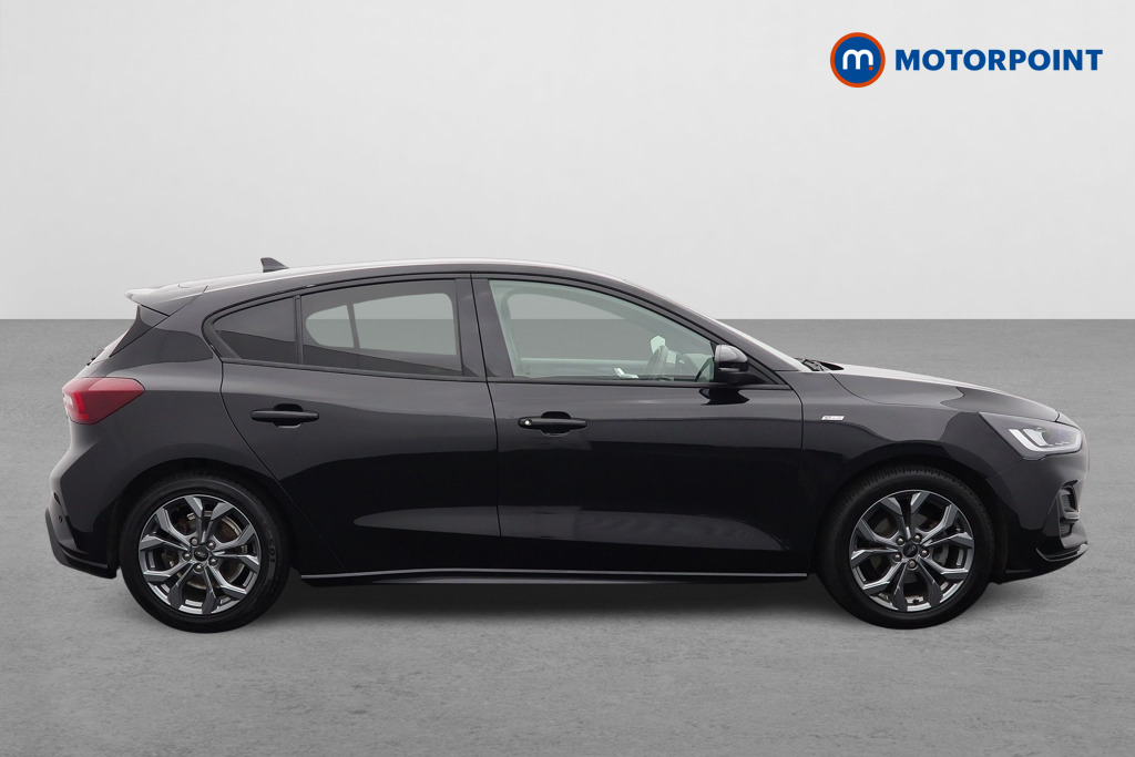 Ford Focus St-Line Edition Manual Petrol-Electric Hybrid Hatchback - Stock Number (1558594) - Drivers side