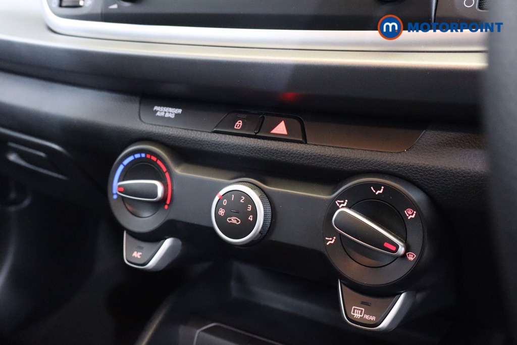 KIA RIO 1 Manual Petrol Hatchback - Stock Number (1558784) - 7th supplementary image