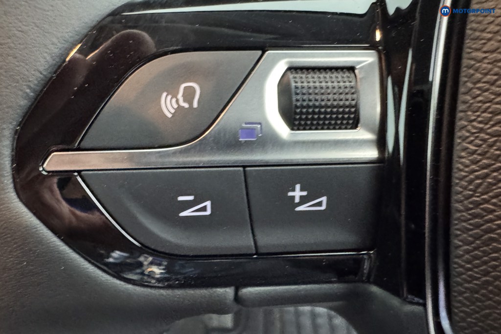 Peugeot 208 Allure Automatic Petrol-Electric Hybrid Hatchback - Stock Number (1559345) - 19th supplementary image