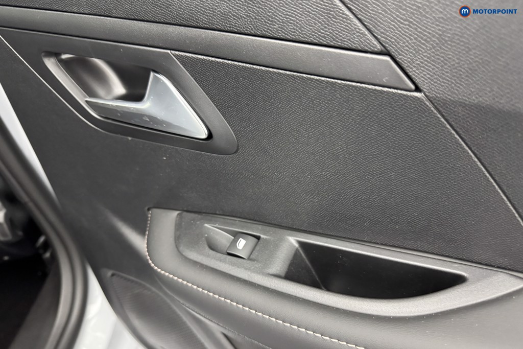 Peugeot 208 Allure Automatic Petrol-Electric Hybrid Hatchback - Stock Number (1559345) - 25th supplementary image