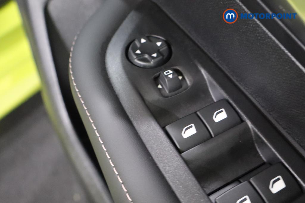 Peugeot 208 Allure Automatic Petrol-Electric Hybrid Hatchback - Stock Number (1559352) - 7th supplementary image