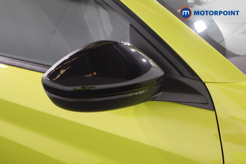 Peugeot 208 Allure Automatic Petrol-Electric Hybrid Hatchback - Stock Number (1559352) - 12th supplementary image