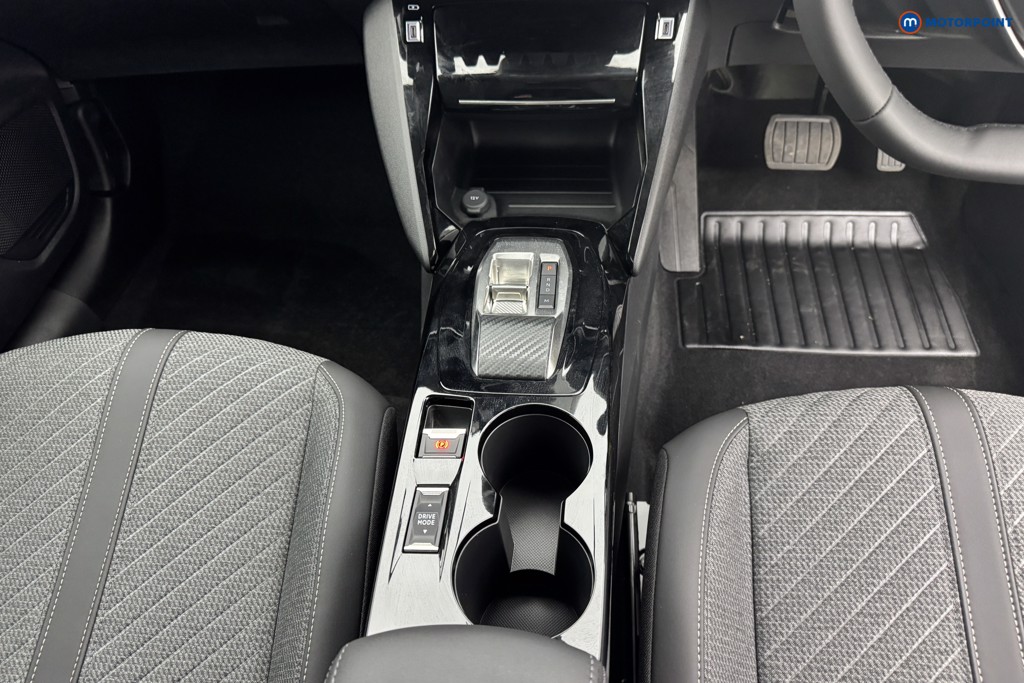 Peugeot 208 Allure Automatic Petrol-Electric Hybrid Hatchback - Stock Number (1559357) - 10th supplementary image
