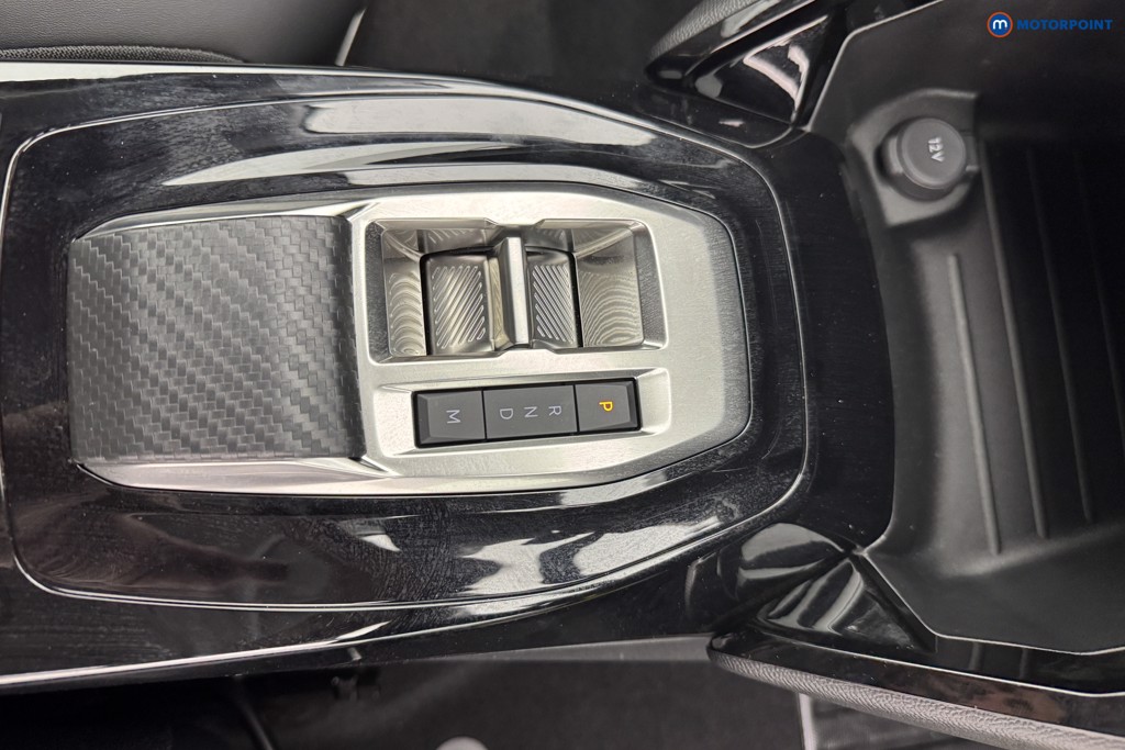 Peugeot 208 Allure Automatic Petrol-Electric Hybrid Hatchback - Stock Number (1559357) - 13th supplementary image