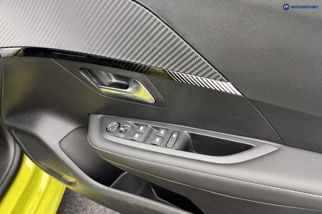Peugeot 208 Allure Automatic Petrol-Electric Hybrid Hatchback - Stock Number (1559357) - 21st supplementary image
