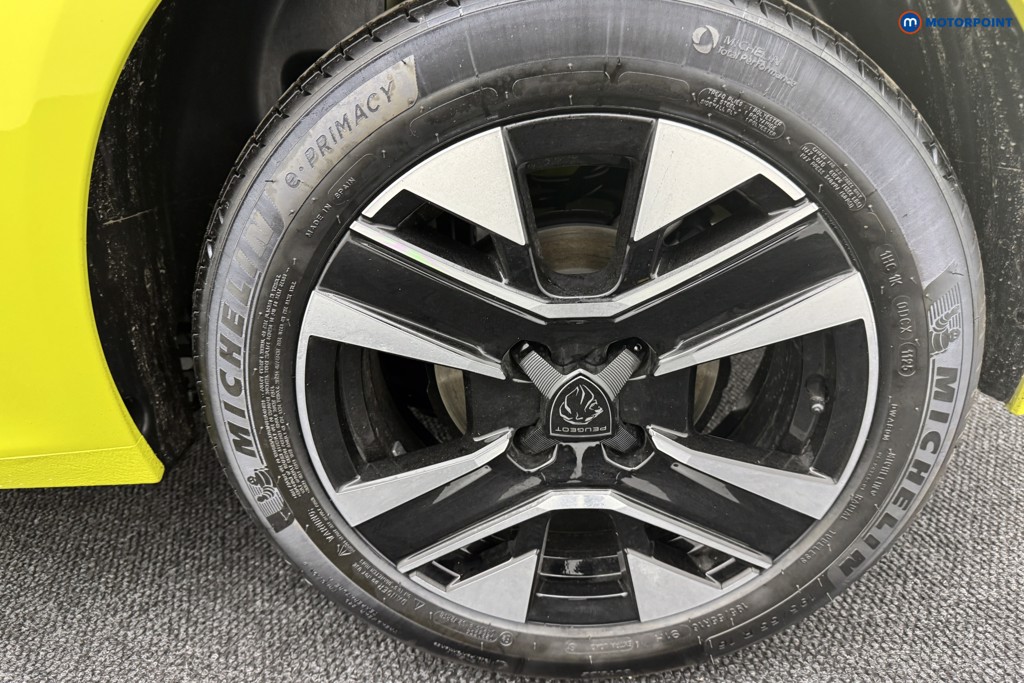 Peugeot 208 Allure Automatic Petrol-Electric Hybrid Hatchback - Stock Number (1559357) - 35th supplementary image
