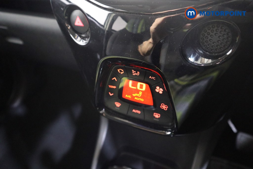 Peugeot 108 Collection Manual Petrol Hatchback - Stock Number (1559589) - 7th supplementary image