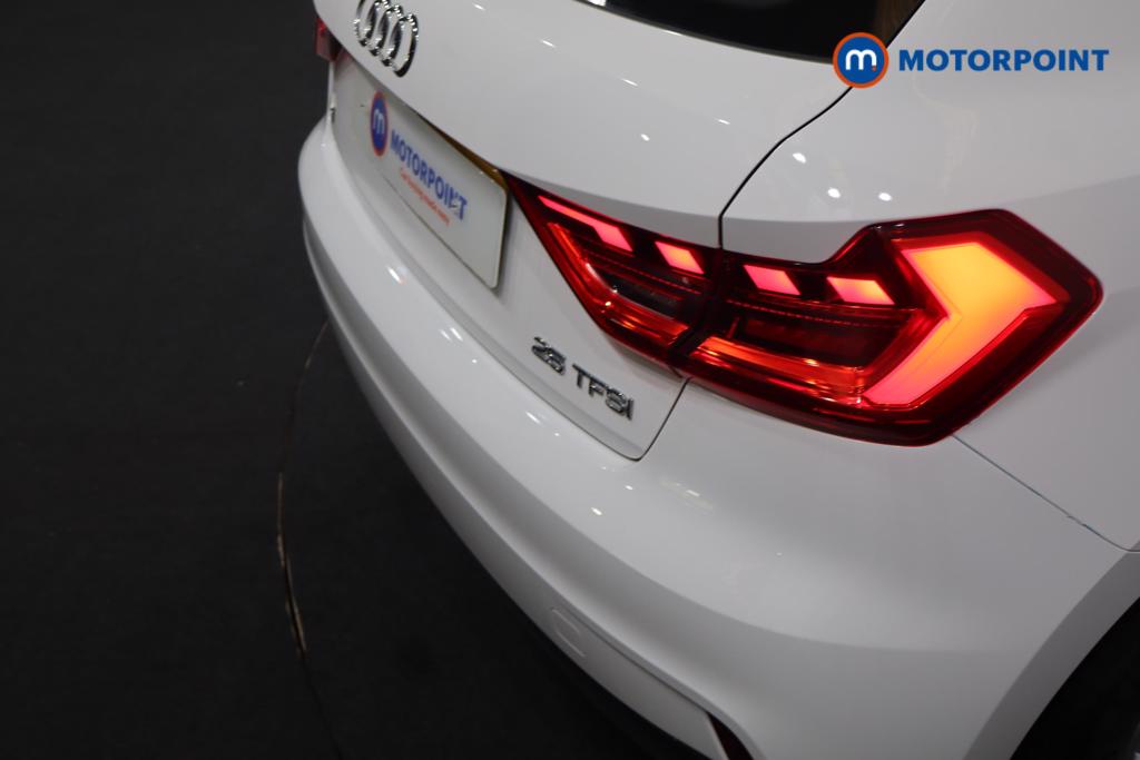 Audi A1 Technik Manual Petrol Hatchback - Stock Number (1559667) - 5th supplementary image